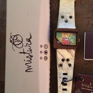 Mistura Watches handcrafted wood & 100%  leather.